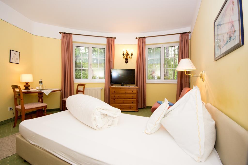 Hotel Villa Rainer Pörtschach am Wörthersee Exteriör bild